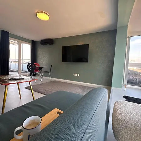 Amazing Penthouse Centre *